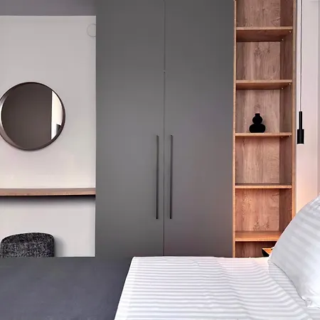 Oikoi - Luxury & Maisonettes Костур